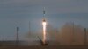 На Казахстан упали обломки российской ракеты, от пожара погиб человек